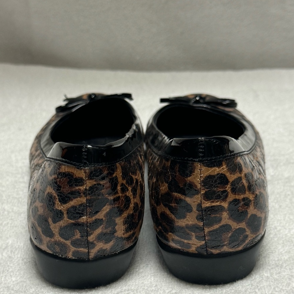 EUC A2 Aerosoles Animal Print Flats Size 8 - Picture 7 of 9